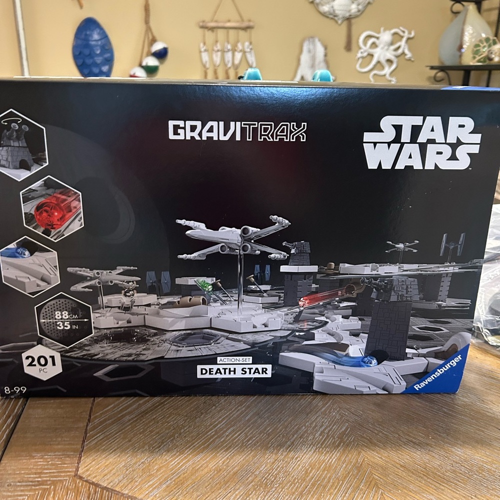 Ravensburger Gravitrax Star Wars Set with Black, Gray, and Blue